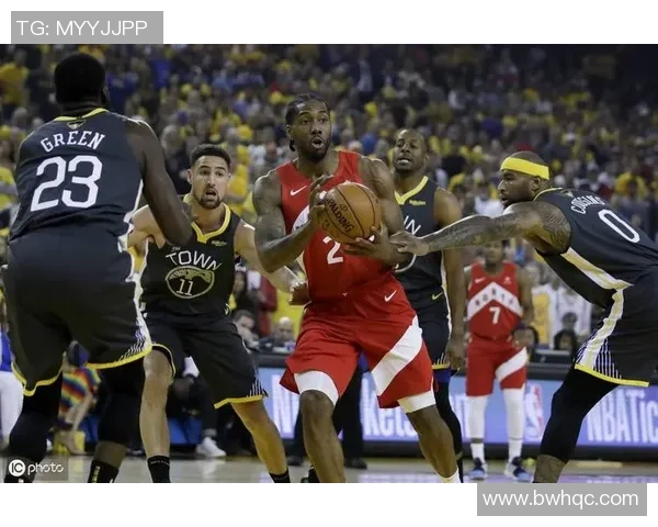 猛龙与勇士总决赛直播盛况回顾及精彩瞬间分析